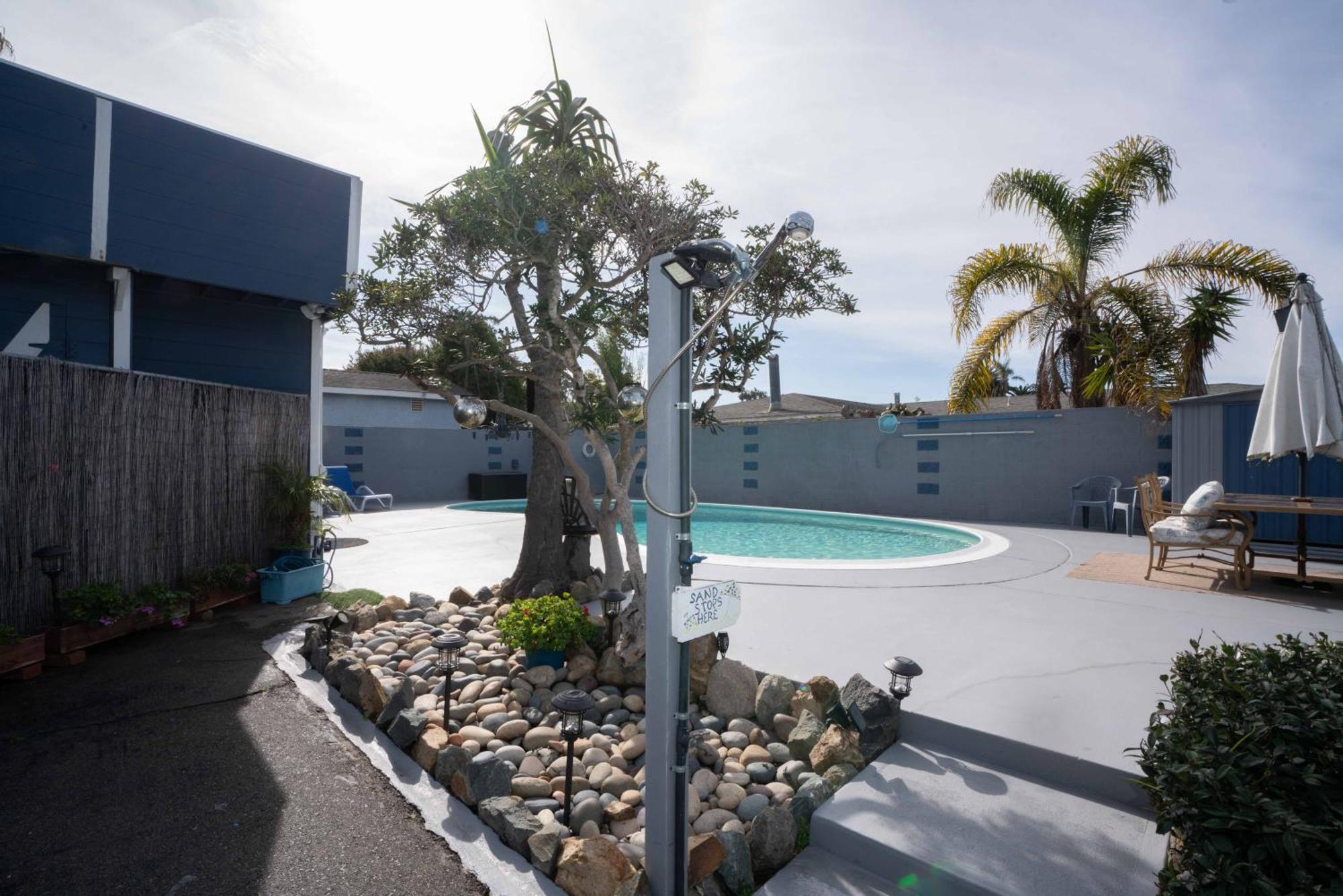 * - The Leucadia Grotto - * An Gem * Encinitas