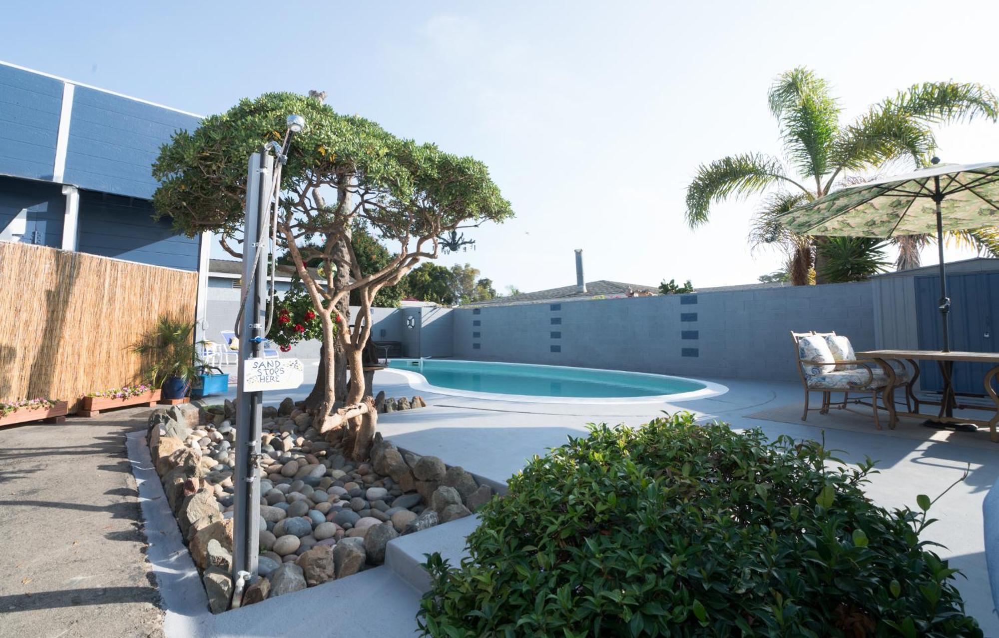 * - The Leucadia Grotto - * An Gem Villa