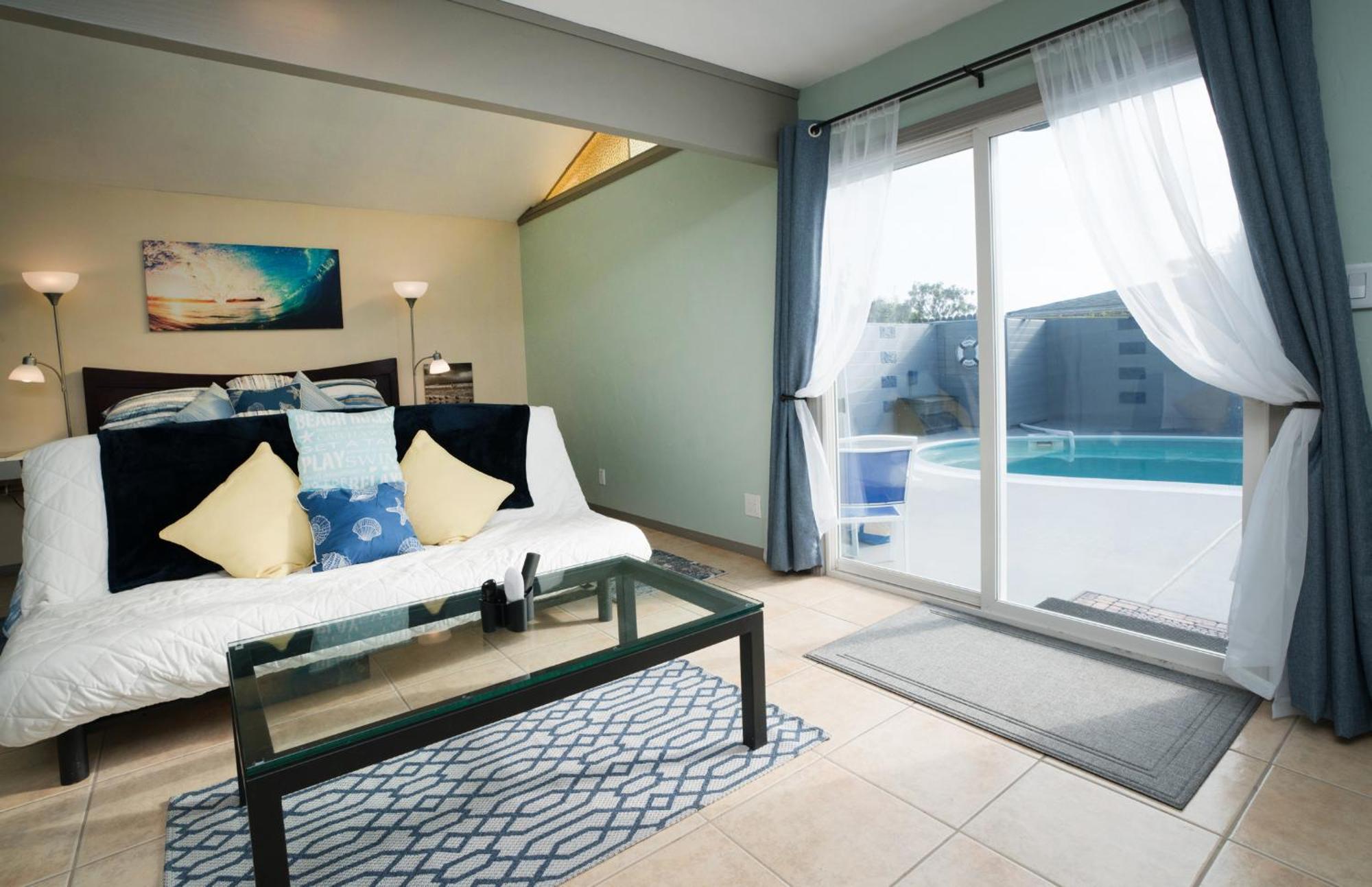* - The Leucadia Grotto - * An Gem Villa *